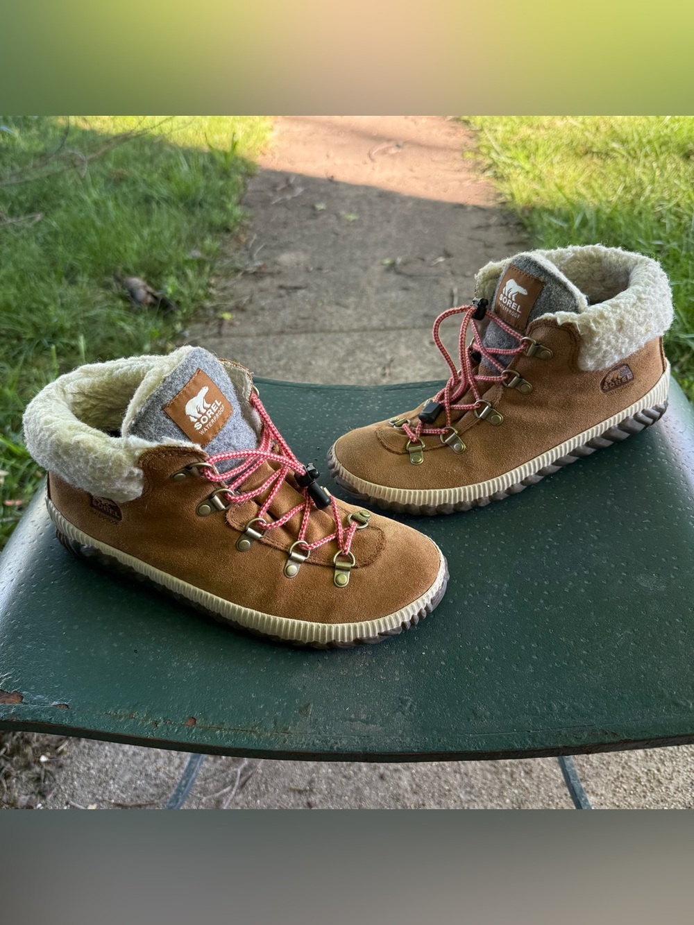 Sorel Out N About Plus Conquest Women's Waterproof Winter Snow Boots Size 6